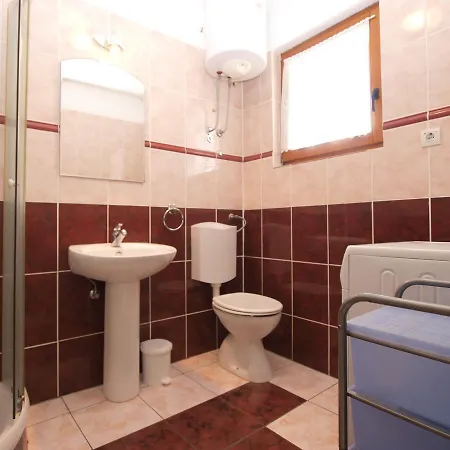شقة Mileva 1596 *